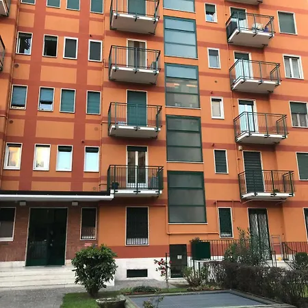 San Siro Stadium Garden Flat Mediolan